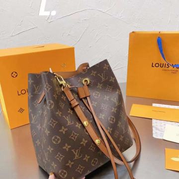 Ženska torba torbica Louis Vuitton