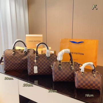 Ženska torba torbica Louis Vuitton