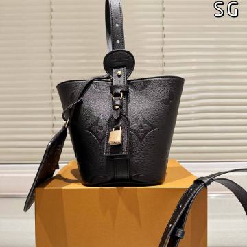 Ženska torba torbica Louis Vuitton