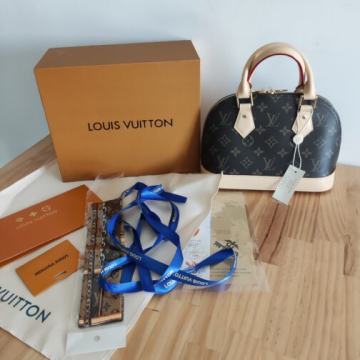 Ženska torba torbica Louis Vuitton