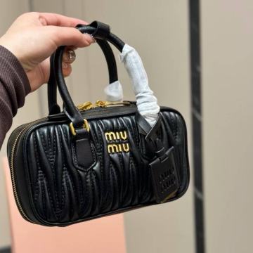 Ženska torba torbica Miu Miu
