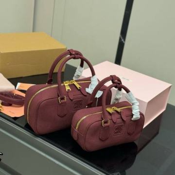 Ženska torba torbica Miu Miu