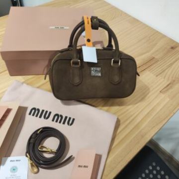 Ženska torba torbica Miu Miu