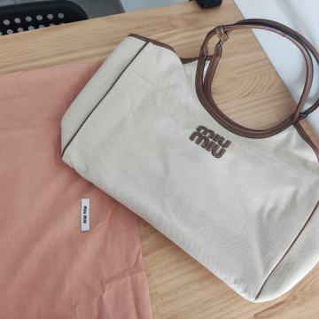 Ženska torba torbica Miu Miu