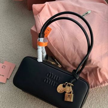 Ženska torba torbica Miu Miu