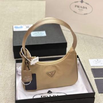 Ženska torba torbica Prada