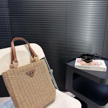 Ženska torba torbica Prada