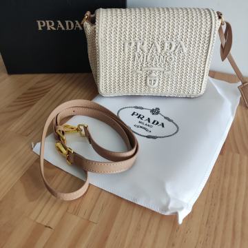 Ženska torba torbica Prada