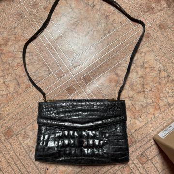 Ženska torba torbica