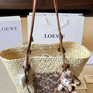 Ženska torba torbica