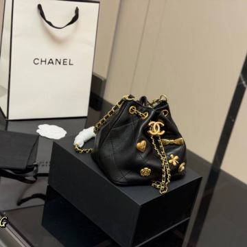 Ženska torba torbica