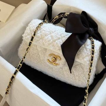 Ženska torba torbica