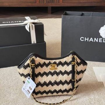 Ženska torba torbica