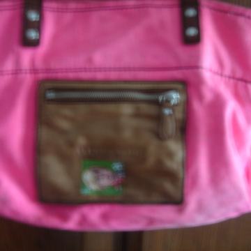 ženska torbica,atraktivna,extravagantna-posebna,sa neseserom,vid slike