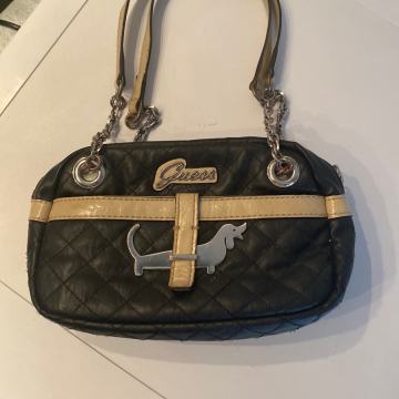 Ženska torbica GUESS