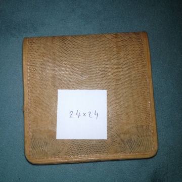 Ženska torbica od krokodilske kože