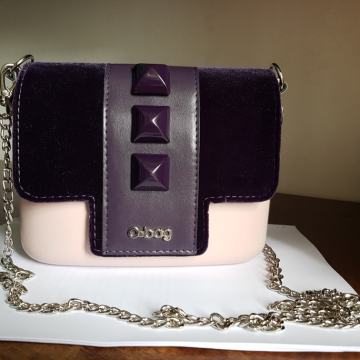 Ženska torbica OBAG NOVA!