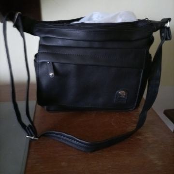 Ženska torbica -novo