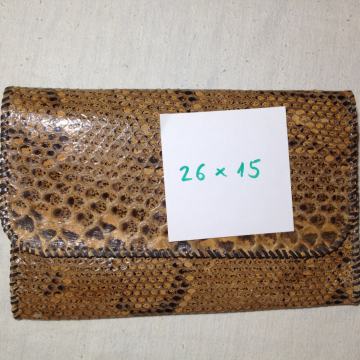 Ženska torbica od zmijske kože