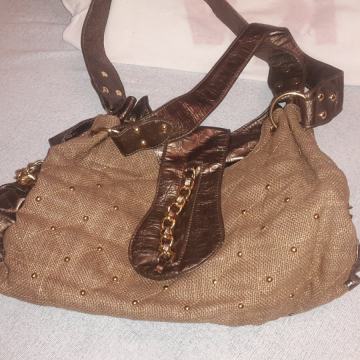 ženske torbice  sniženo