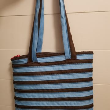 ZIP IT TORBICA i NOVČANIK