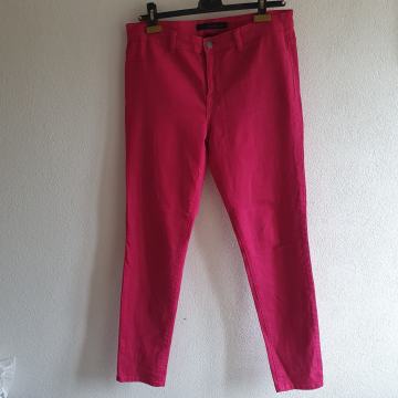 Calvin Klein roze traperice veličina 31