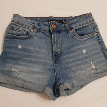Nove kratke hlače Fb Sister