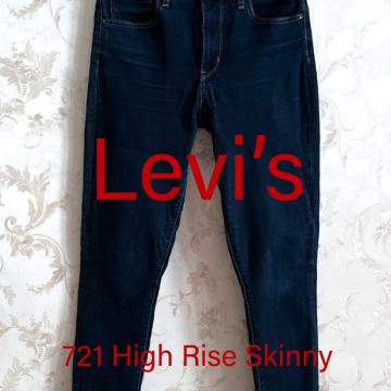 Levi’s - High Rise Skinny - 28/32
