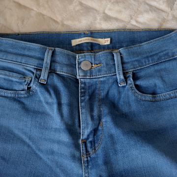 Levis traperice 710 Super skinny