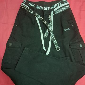 OFF-WHITE cargo hlače- vel 27
