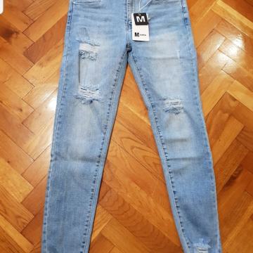 Nove skinny traperice