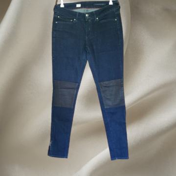 Tommy Hilfiger low rise traperice 28