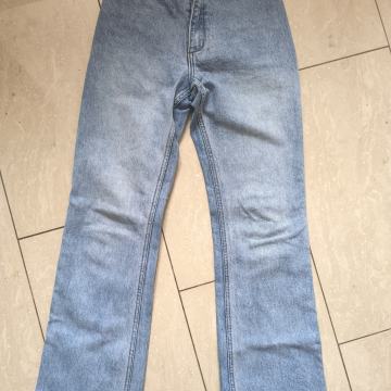 Traper hlače i Levisice