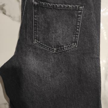 ŽENSKE TRAPERICE BR. 40