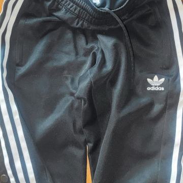 Adidas nova trenirka na drukere - vel. S