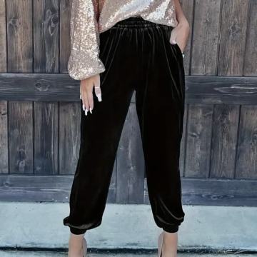 CRNI PLIŠANI DONJI DIO TRENIRKE vel. S - NOVO