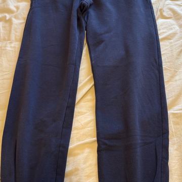 H&M ženska trenirka (donji dio)