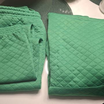 KOMPLET ZELENA TRENIRKA VEL L - NOVO