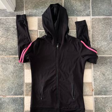 Sinsay GYM dux zenska trenirka jopica S