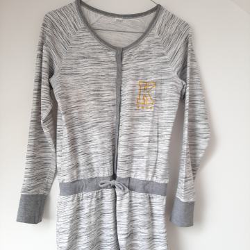 Siva trenirka kombinezon jumpsuit 36