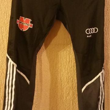 Trenirka a d i d a s