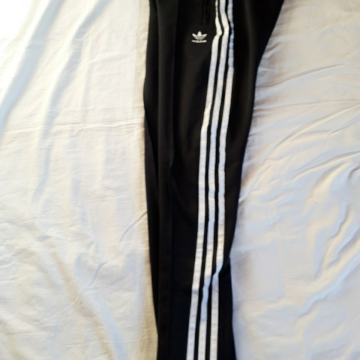 Trenirka adidas retro doljnja ženska