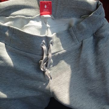 TRENIRKA vel.38-40-PUMA