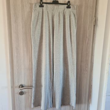 Zara trenirka donji dio XL/XXL NOVA