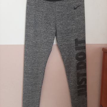 Nove ženske tajice  Nike