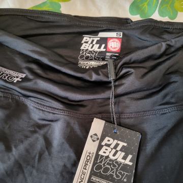 Ženski komplet tajce i top