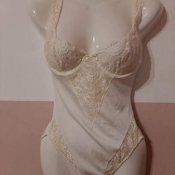 Novi ženski body Hunkemoller