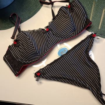 CRNI KOMPLET GRUDNJAK 80 B I GAĆICE - NOVO