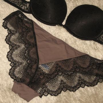 KOMPLET GRUDNJAK + GAĆICE - NOVO VEL. L