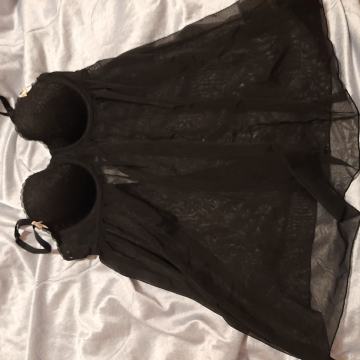 Ženska noćna spavaćica